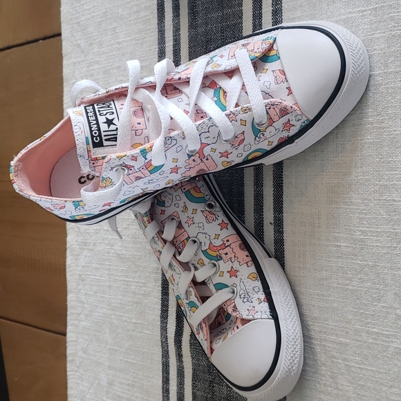 Converse Other - Girls Converse - Size 3 NWT